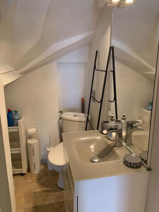 Mas 19E Entierement Climatise Avec Piscine A Usage Exclusif Roquemaure  Exterior foto